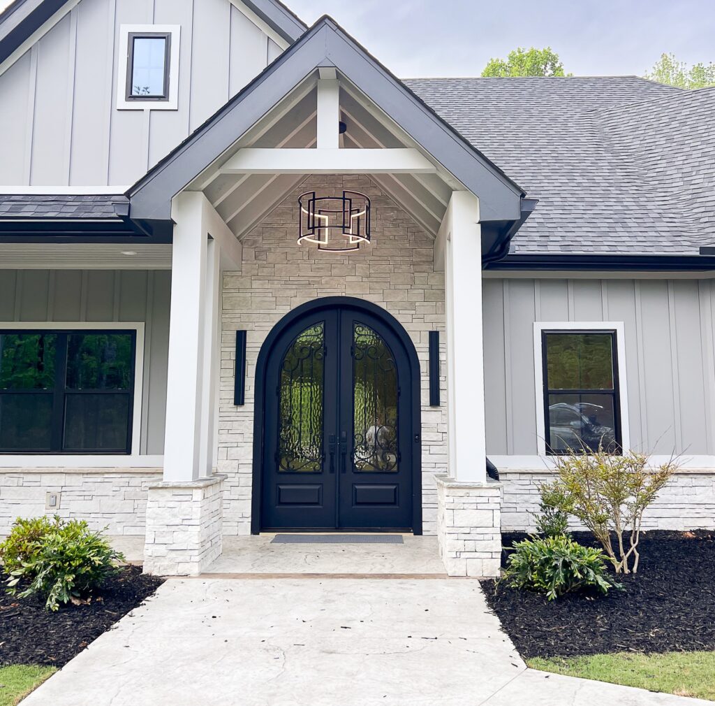 Transform Your Home’s Entrance: 2024 Front Door Trends in North Georgia